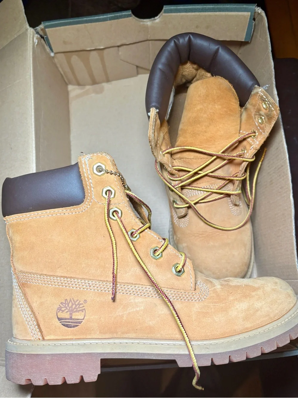 Timberland Wheat Suede Work Boots with Dark Brown Collar